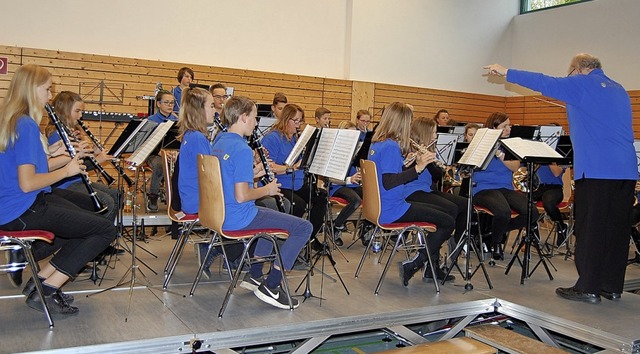 Das Jugendorchester Oberhof-Hnner unt...8222;Tag der Jugend&#8220; in Oberhof   | Foto: Melanie Dramac
