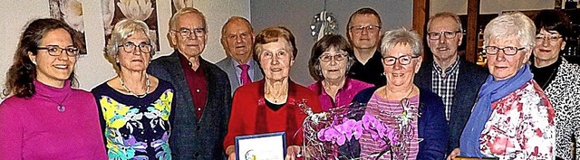 Der Kirchenchor Sankt Alexius ehrte la...ubert, Rita Proske und  Doris Metzger   | Foto: privat