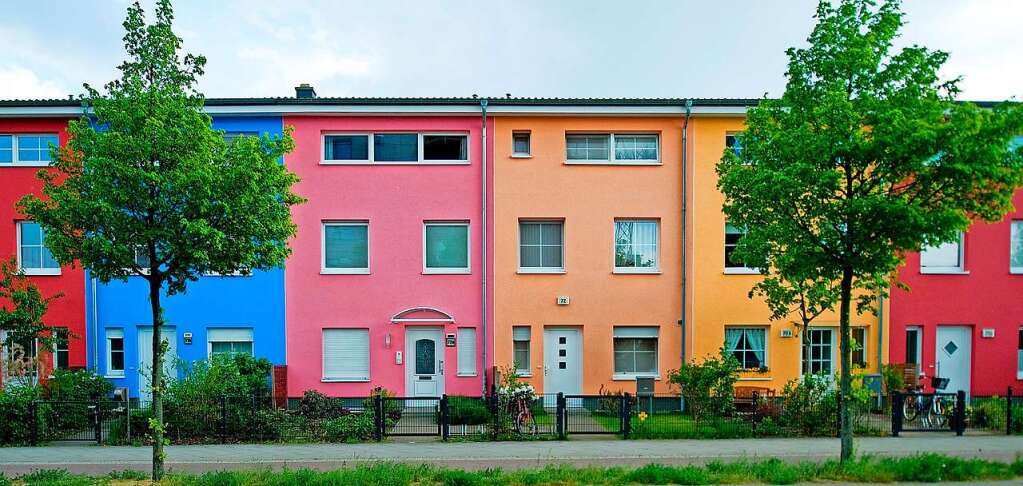 Fröhliche Farbe für das Haus - Haus & Garten - Badische ...