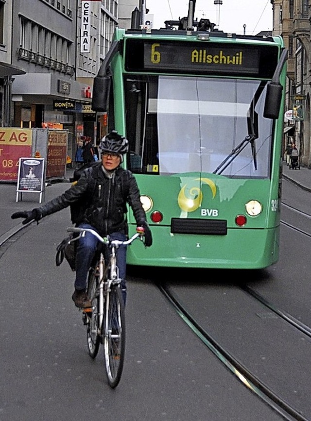 Radfahrer, Tram, Bus und  Fugnger,  ... sollen nicht lnger bevorzugt werden.  | Foto: Daniel Gramespacher