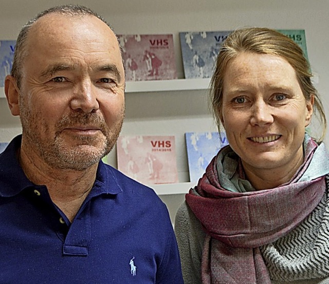 VHS-Leiter Henning Kurz und  Assistentin Melanie Penninggers  | Foto: Horatio Gollin