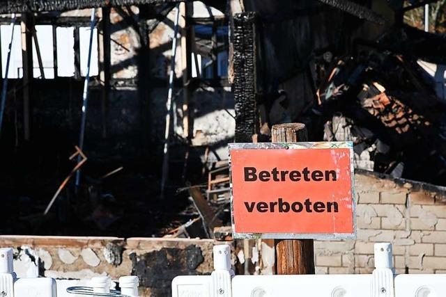 Nach dem Hallenbrand in Inzlingen zeigt das Dorf, wie stark es ist