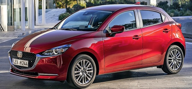 uerlich und technisch aktualisiert: der Mazda2  | Foto: Mazda