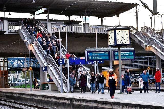 Freiburger Hauptbahnhof kann nach Oberleitungsstrung wieder angefahren werden