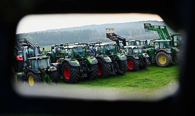 Die Bauern fhlen sich zu Unrecht an d...aben sie zuletzt vermehrt protestiert.  | Foto: Nicolas Armer (dpa)