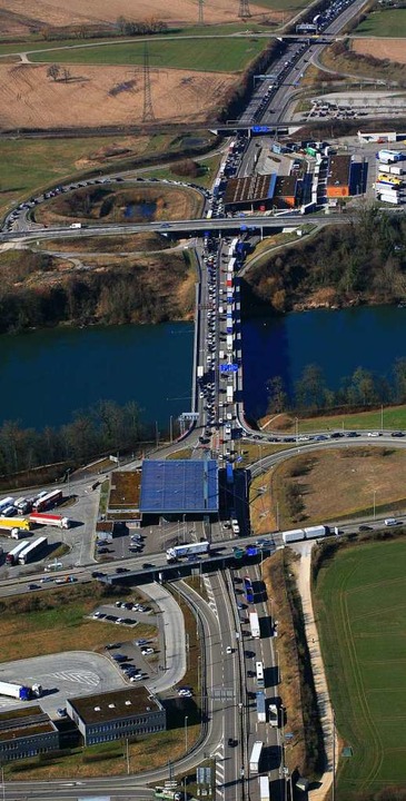 Mit der Autobahn A 861 kommt knftig a.../Schweiz in die deutsche Nachbarstadt.  | Foto: Erich Meyer 