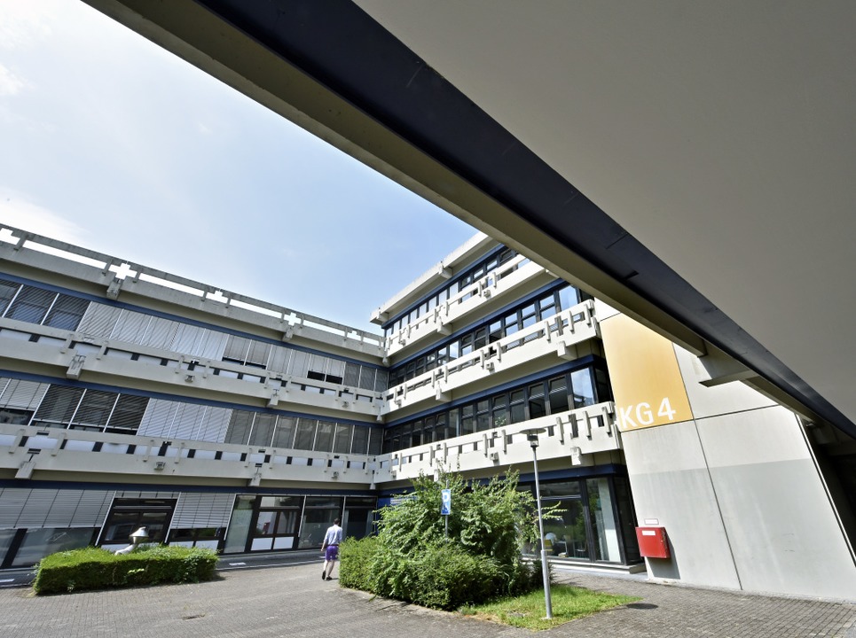 In Littenweiler steht auch die Pädagogische Hochschule.  | Foto: Michael Bamberger