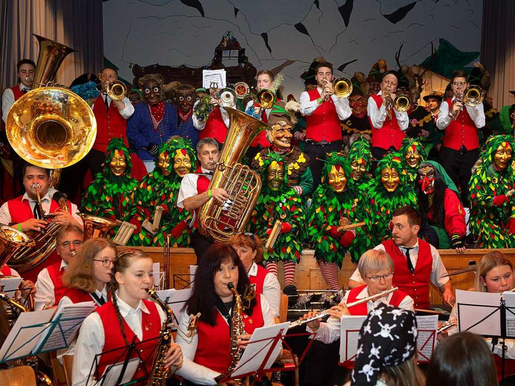 Der Berg ruft: Der Turnverein Lenzkirch hat traditionell mit seinem bunten Turnerabend die nrrische Zeit eingelutet. Der Abend stand unter dem Motto 