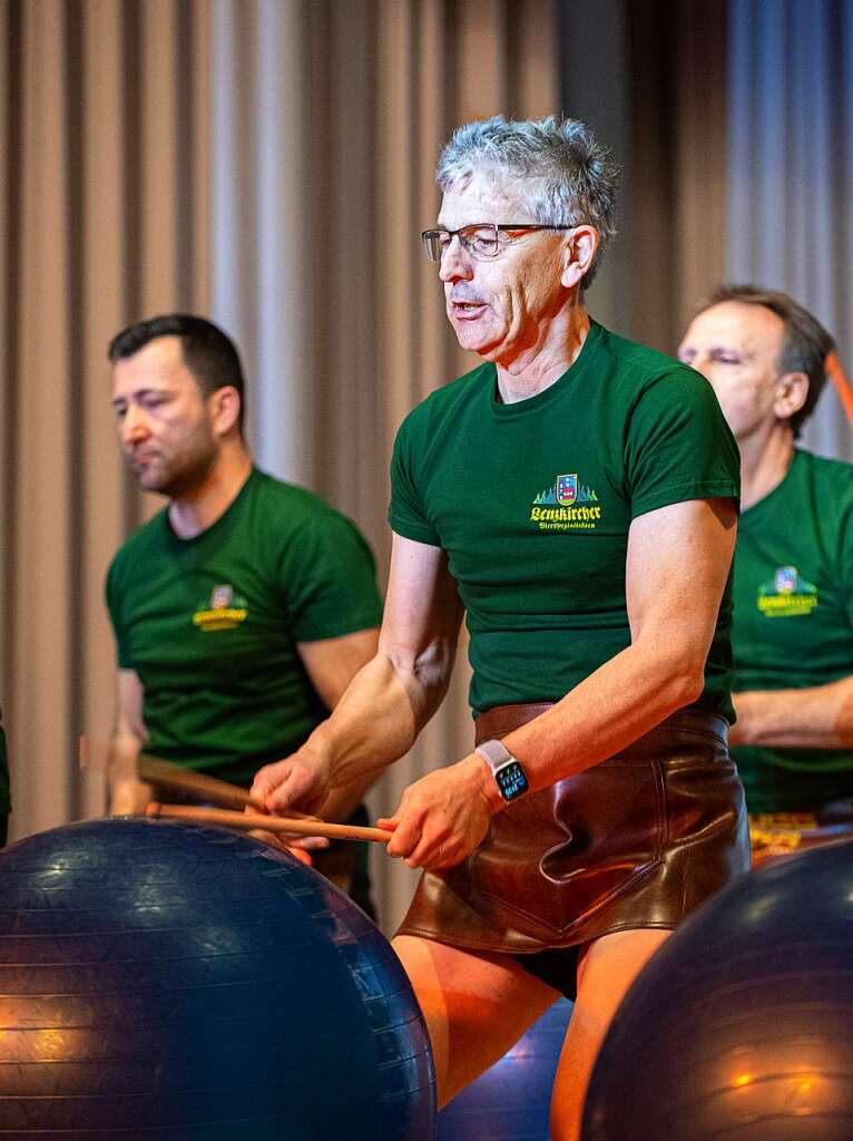 Der Berg ruft: Der Turnverein Lenzkirch hat traditionell mit seinem bunten Turnerabend die nrrische Zeit eingelutet. Der Abend stand unter dem Motto 