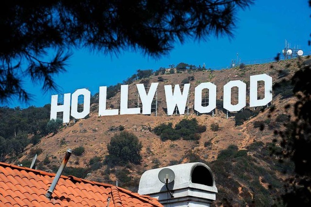 Seit 1923 gibt es den Hollywood-Schrif... die berhmte Filmstadt reprsentiert.  | Foto: ROBYN BECK