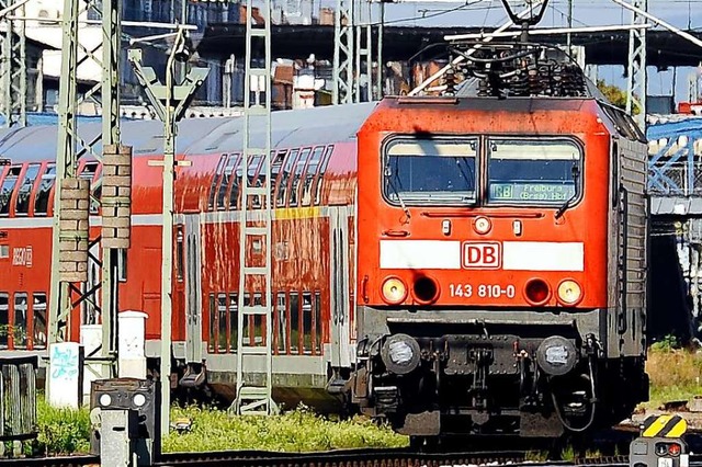 Nach dem Fasnachtsumzug in Freiburg-St...lzug zu einer Schlgerei (Symbolfoto).  | Foto: Ingo Schneider