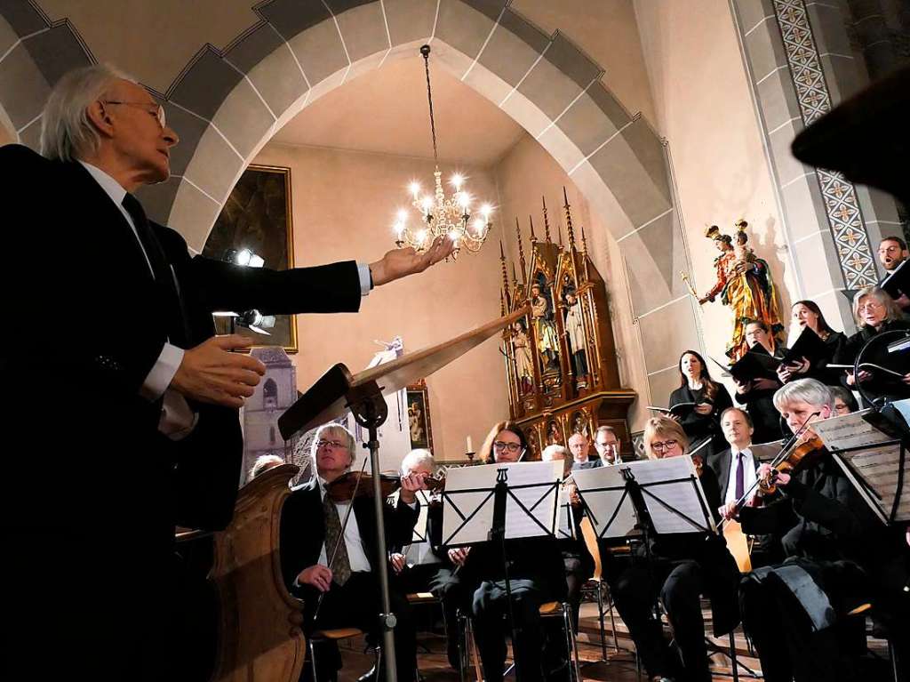 Wolfgang Schfer, der knstlerische Leiter der Staufener Musikwochen, hatte die Gesamtleitung des Konzerts.