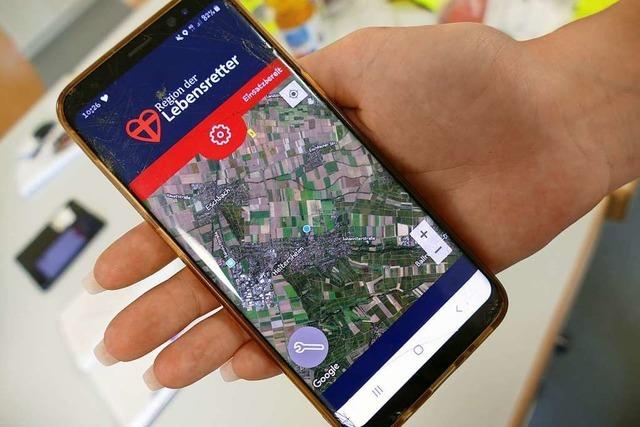 Verein der Lebensretter will ein Defibrillatoren-Netzwerk in Freiburg schaffen