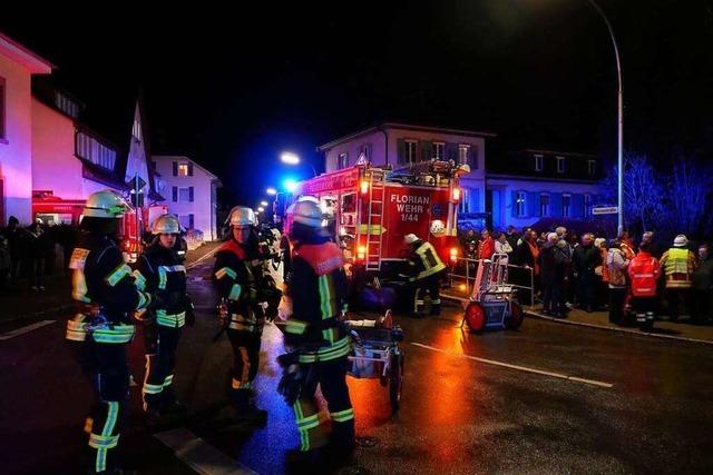 Feuerwehr bt Ernstfall in der Kirche