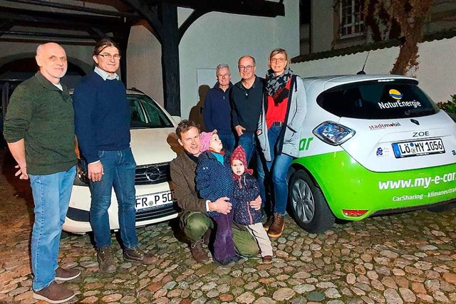 Die MItglieder des Brgerforums Mengen...h auf das Carsharing-Angebot in Mengen  | Foto: Julius Wilhelm Steckmeister