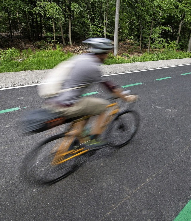 Im Mai 2019  ist zwischen Bblingen/Si...g fr den Verkehr freigegeben worden.   | Foto: Christoph Schmidt (dpa)