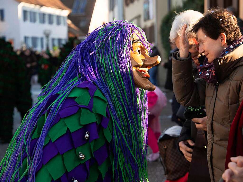 Narren in den Bugginger Straen beim groen Jubilumsumzug