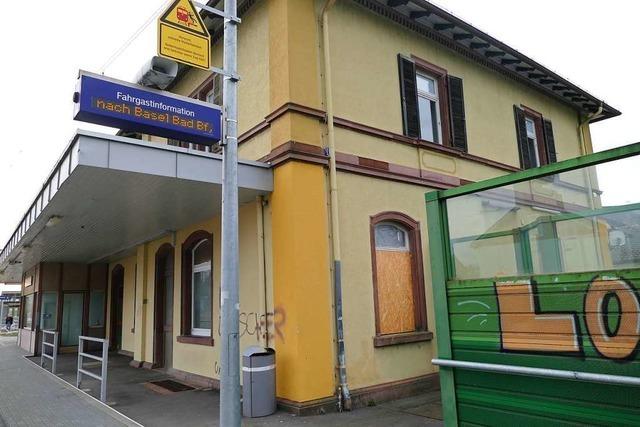 Wie wird der alte Bahnhof in Efringen-Kirchen genutzt?