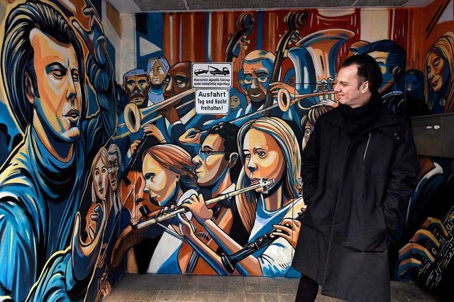 Teodor Currentzis und sein Ebenbild auf Graffiti  | Foto: Thomas Kunz