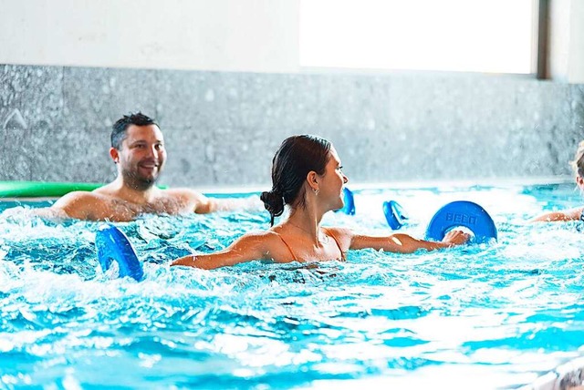 Aquafitness macht Spa und trainiert den ganzen Krper.  | Foto: Verso Premium-Resort