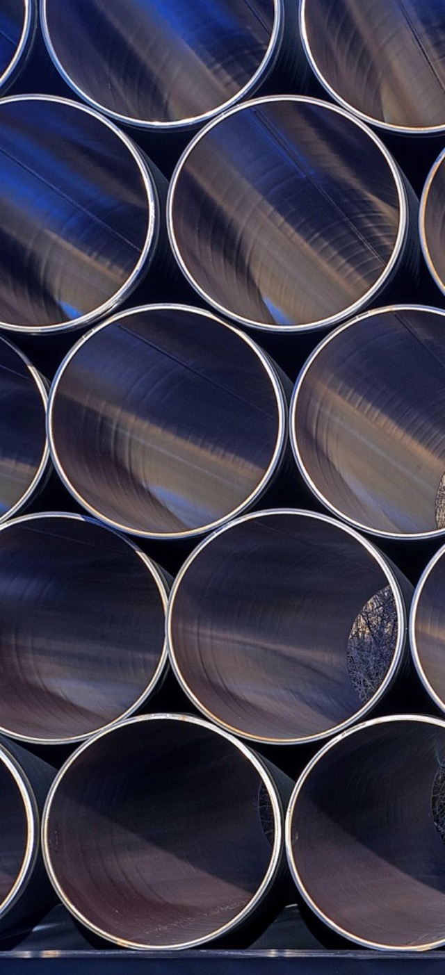 Rohre fr die umstrittene Gaspipeline Nord Stream 2  | Foto: Jens Bttner