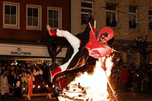 Hexensabbat der Kandelhexen am Fasnetsamstag in Waldkirch