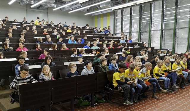 Erstmals im Hrsaal: Die 28. Kinder-Un...forscher an die Hochschule Offenburg.   | Foto: Nele Augenstein