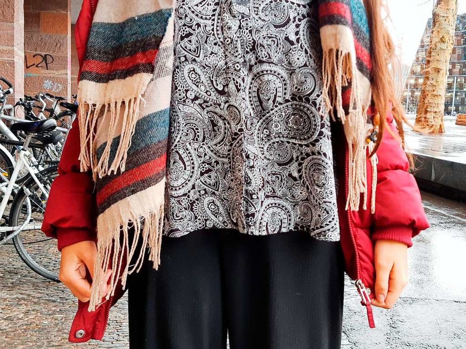 Lorena kauft so gut wie immer Second-Hand-Mode.  | Foto: Saskia Burkart