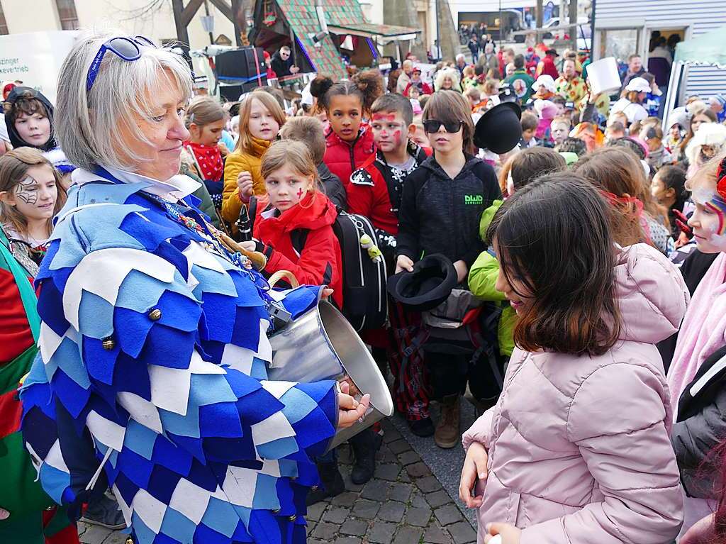 Mit Radau und schnen Verkleidungen haben die Narren bis Mittwoch die Macht in Bad Krozingen bernommen.