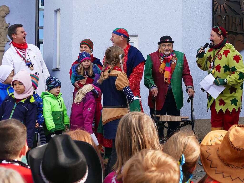 Mit Radau und schnen Verkleidungen haben die Narren bis Mittwoch die Macht in Bad Krozingen bernommen.