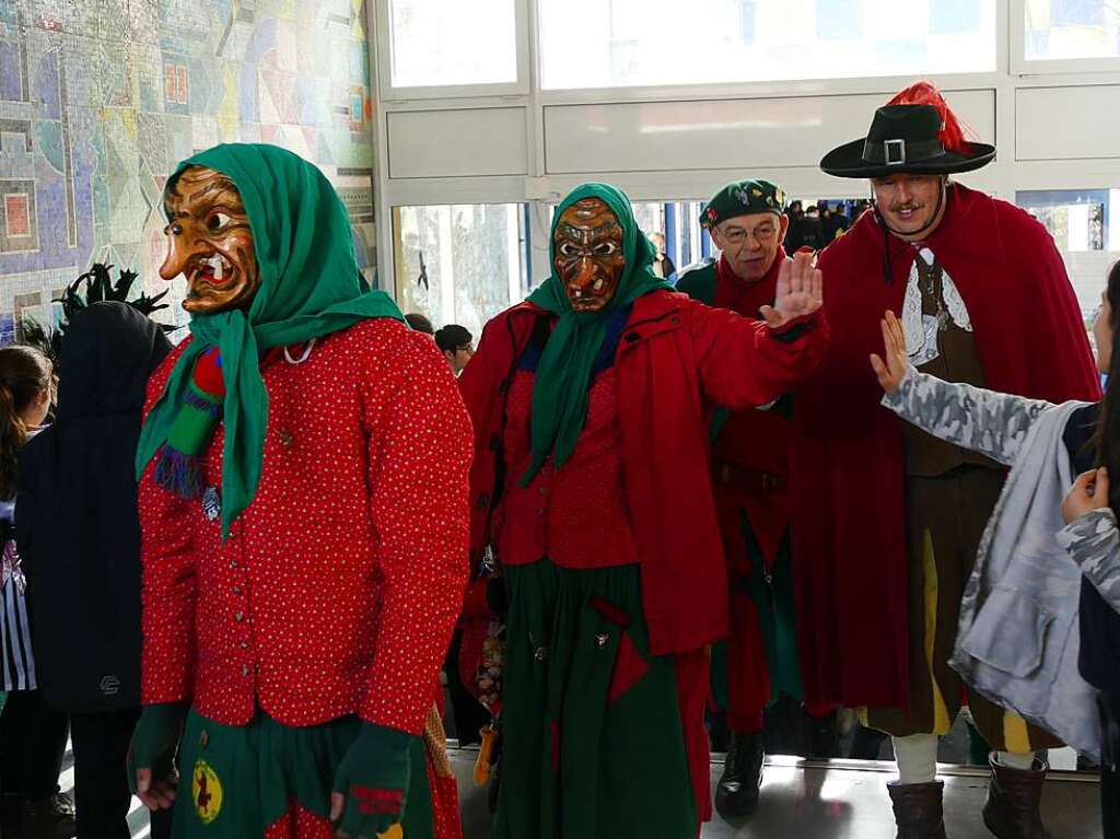 Mit Radau und schnen Verkleidungen haben die Narren bis Mittwoch die Macht in Bad Krozingen bernommen.