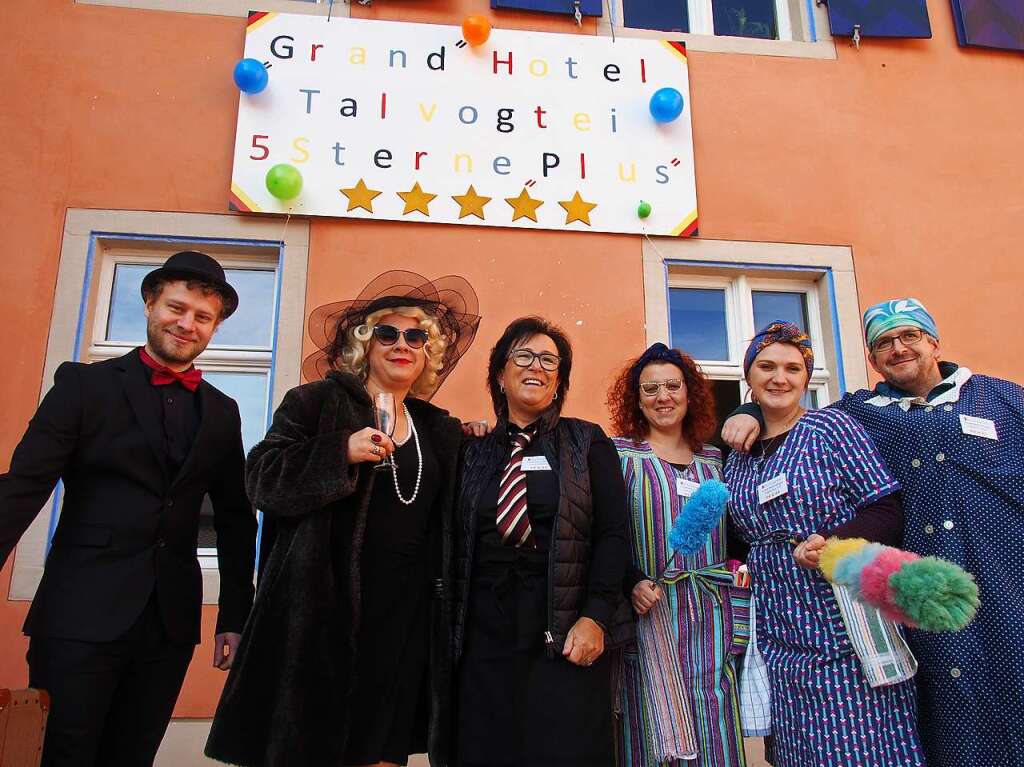 Die Hllenzunft sorgte bei der Rathausstrmung in Kirchzartren wieder fr ein buntes nrrisches Spektakel.