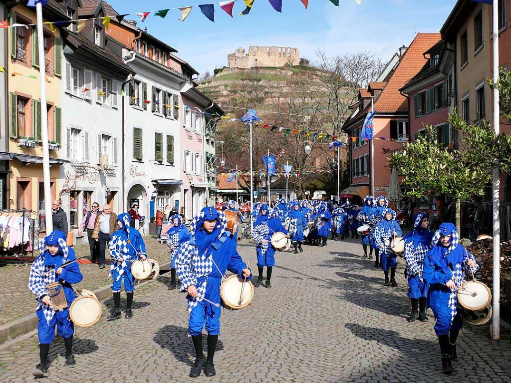 Der Zug der Schelmen, Mittwocher und Schnurrewieber durchs Stdtle