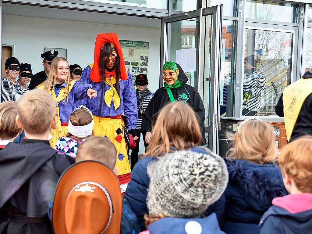 Auch in Ballrechten-Dottingen wollen Kinder und Narren das Rathaus strmen.