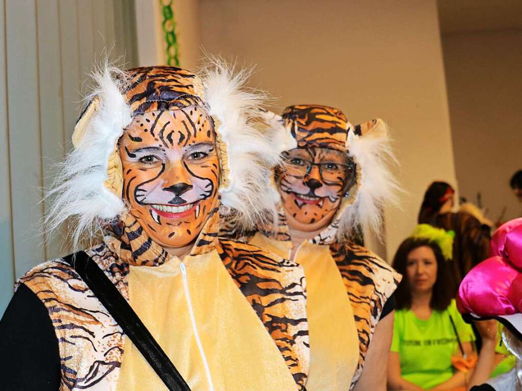 Fantasievolle Kostme, witzige Ideen und Auftritte, beste Stimmung: Das ist Frauenfasnet in Bonndorf.