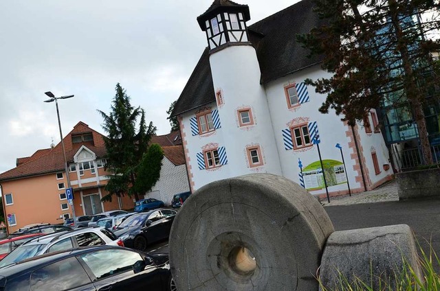 Im Alten Schloss in Wehr tagt der Gemeinderat regelmig.   | Foto: Erika Bader