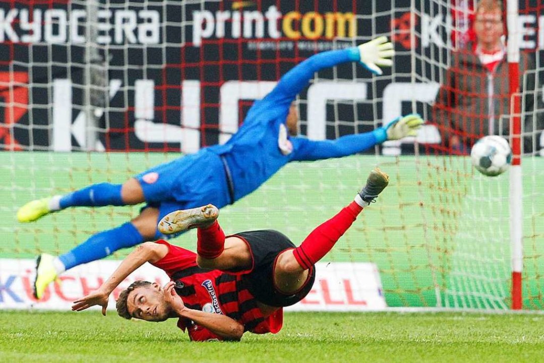 Der SC Freiburg will beim Spiel gegen Düsseldorf locker ...