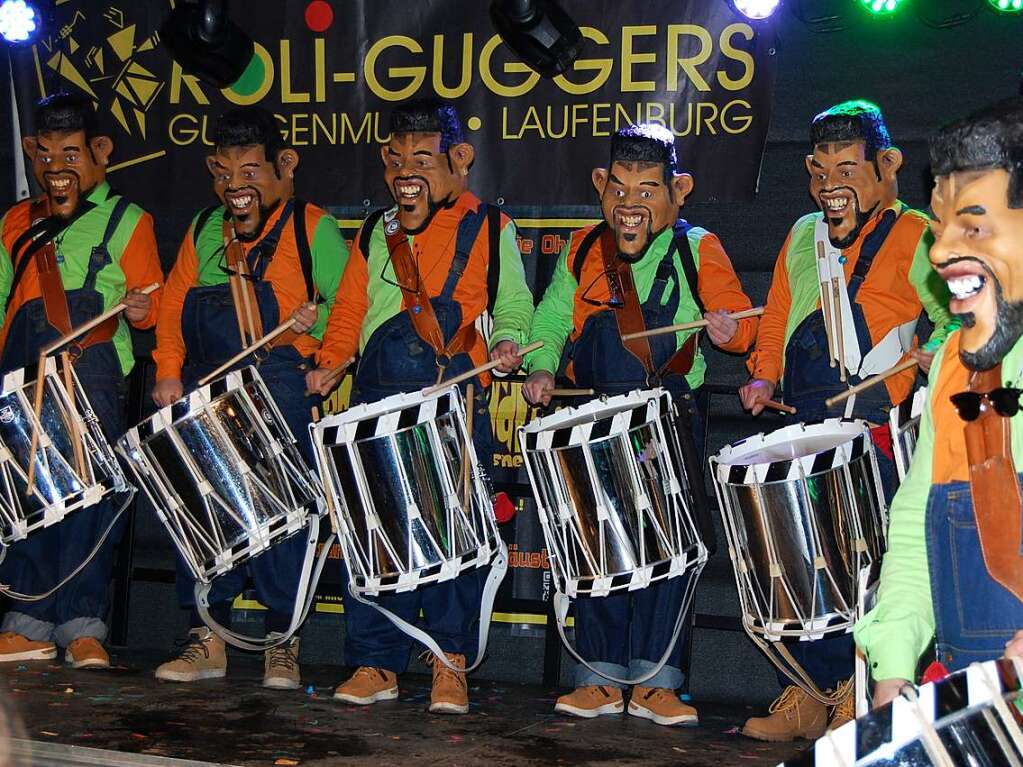 30 Guggenmusiken aus vier Lndern gab es beim Guggen-Festival in Laufenburg zu hren.