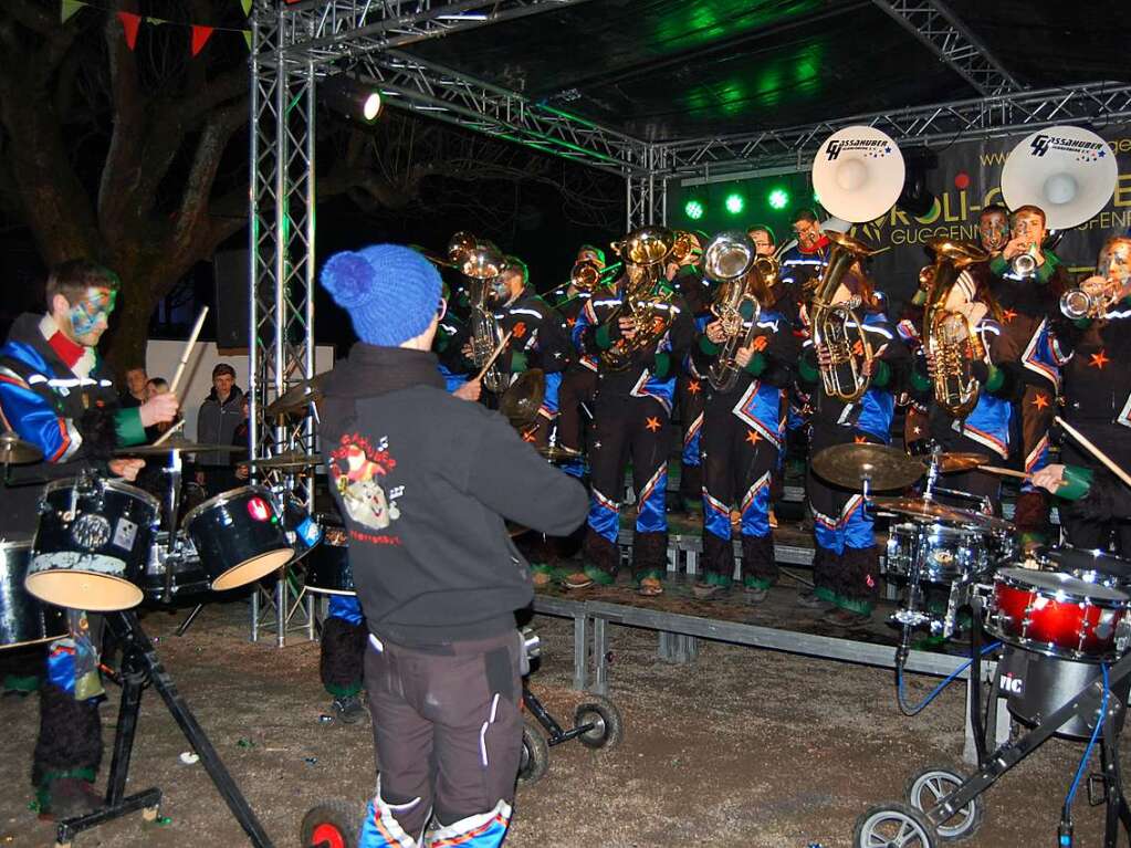 30 Guggenmusiken aus vier Lndern gab es beim Guggen-Festival in Laufenburg zu hren.