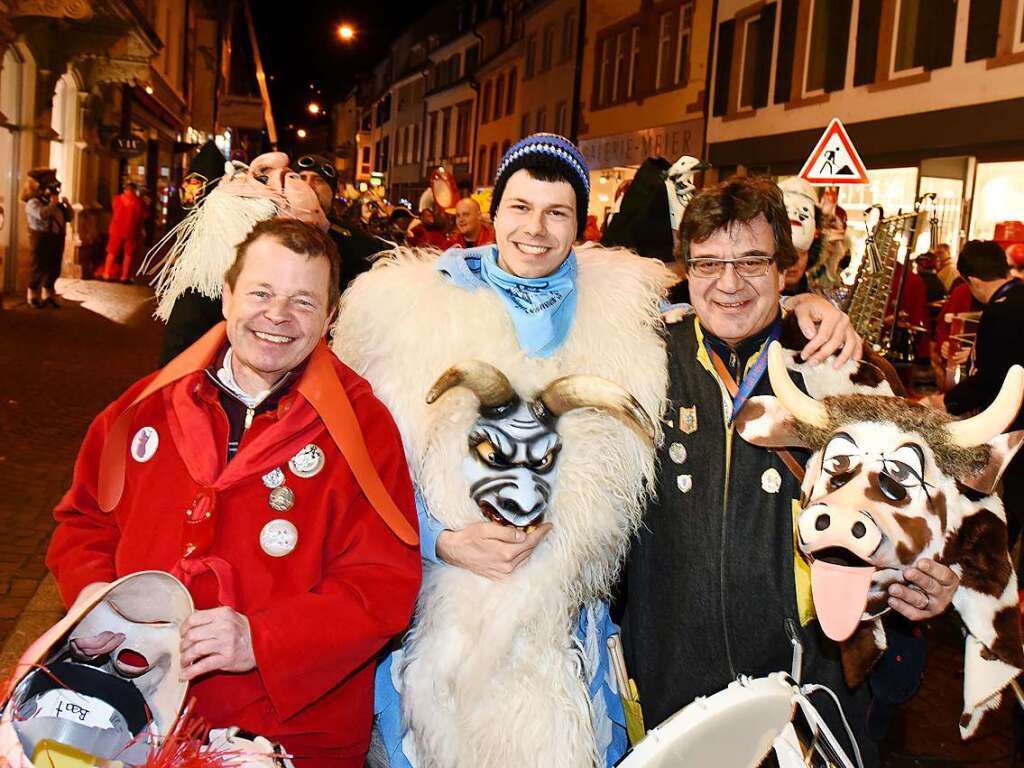 Nach elf Jahren Pause fand am Samstagabend wieder ein nrrischer Fackelumzug in Freiburg statt.