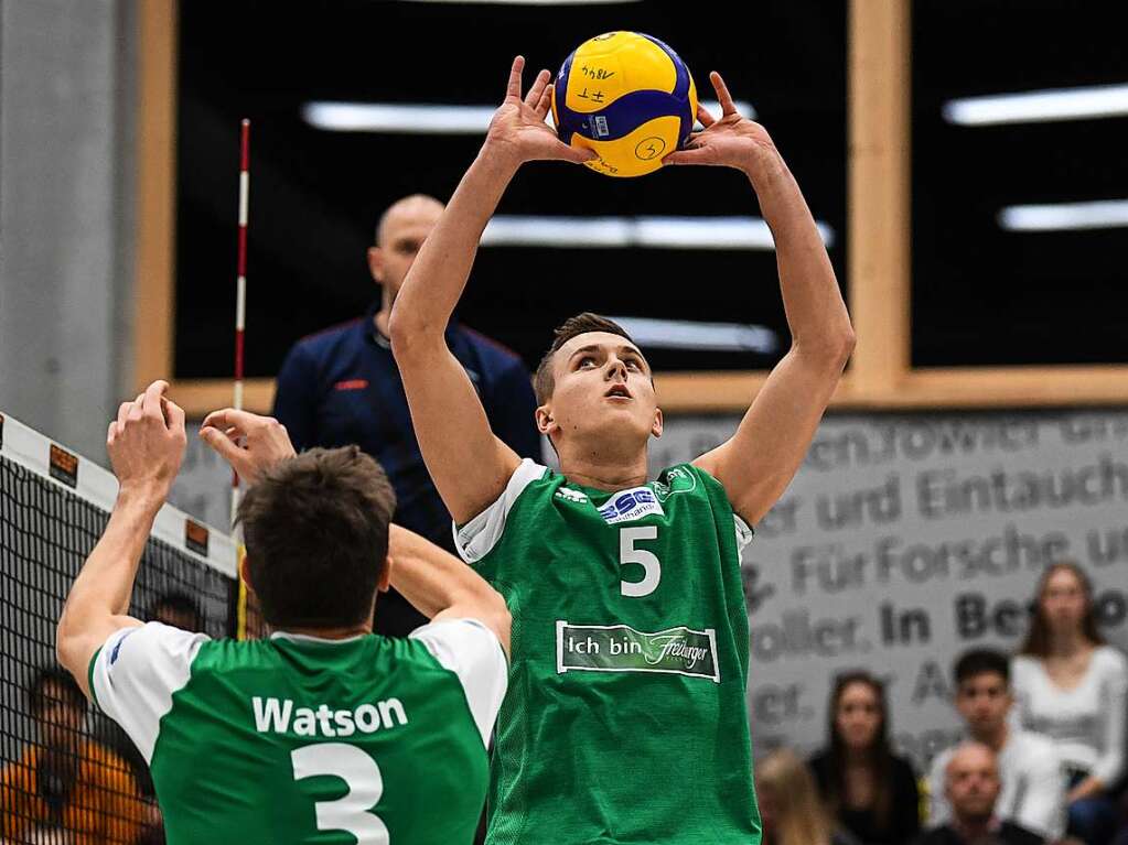 Feines Hndchen: Zuspieler Madej wurde als wertvollster Spieler (MVP) der Freiburger ausgezeichnet.