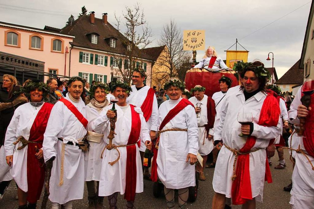 Bacchus, hilf! Der Gesangverein ruft d...istand fr den Badischen Winzerkeller.  | Foto: Mario Schneberg
