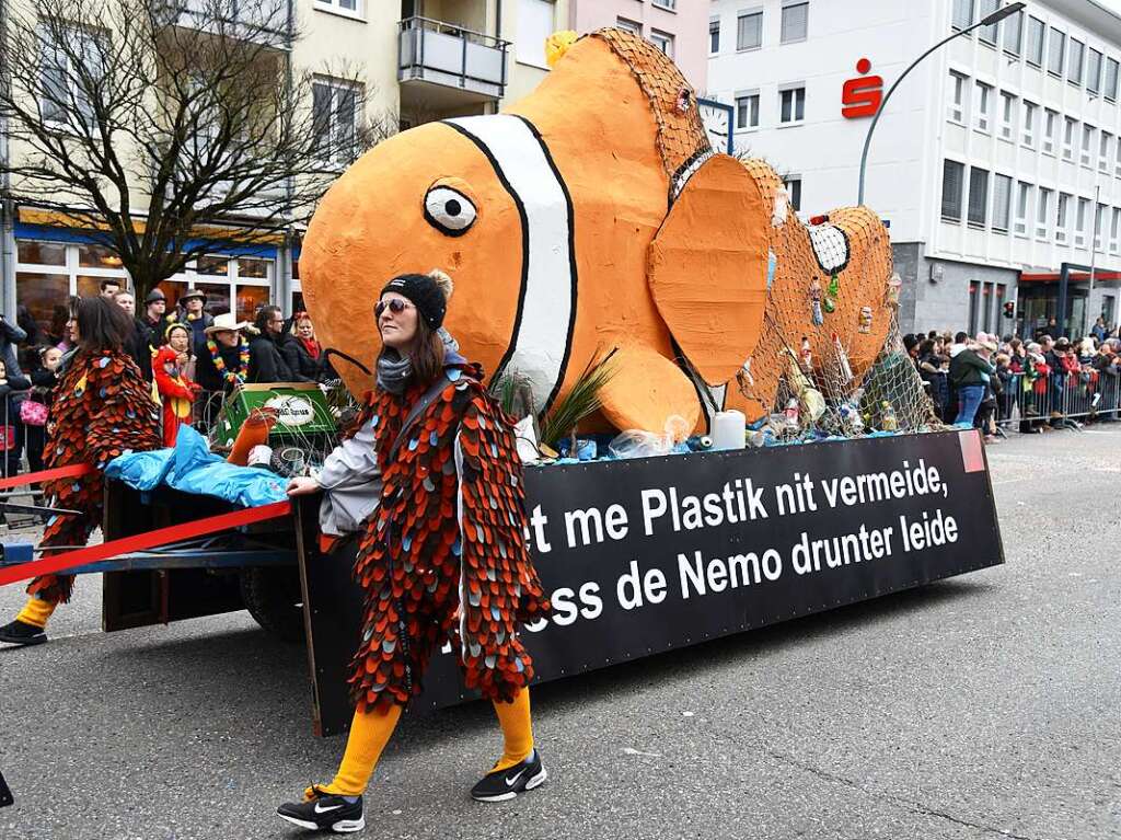 Impressionen vom grenzberschreitenden Fasnachtsumzug Rheinfelden 2020