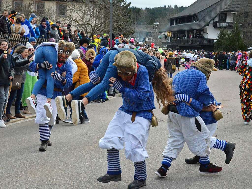 Impressionen vom Wagenbauerumzug 2020 in Husern.