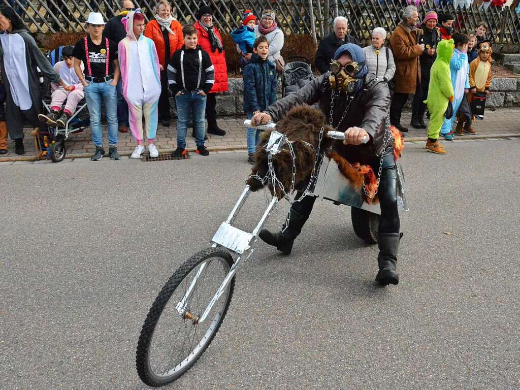 Impressionen vom Wagenbauerumzug 2020 in Husern.