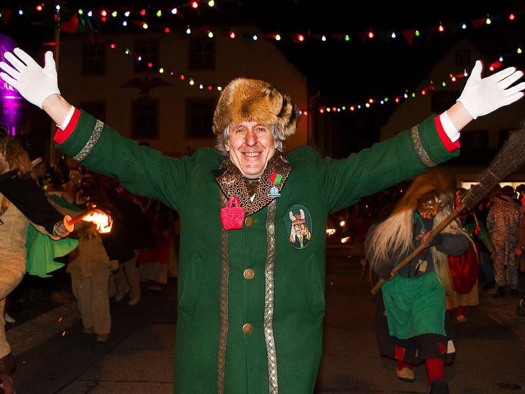 Groer Umzug in Oberwinden am Fasnetsamstag.