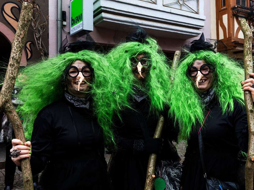 Impressionen vom groen Schuttig-Umzug: Auch Zuschauer waren fantasievoll gekleidet.