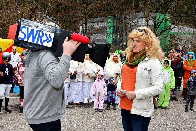 Witzige nrrische Kundgebung in Obersimonswald