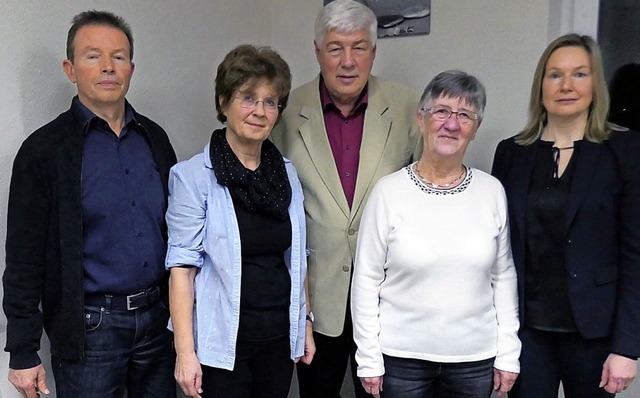 Zum  Vorstand gehren (von links): Lot..., Margrit Bomke und Gerda Gei-Albiez.  | Foto: Sngerbund