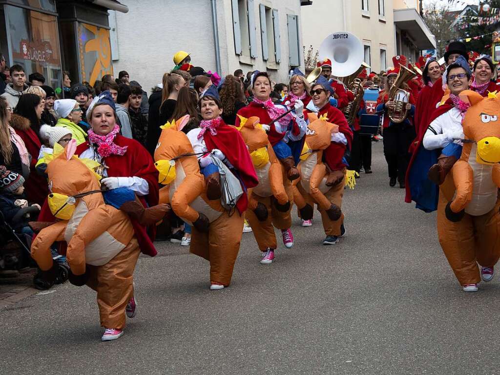 Die Gumsle reiteten voran.